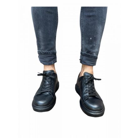 MCkop-103-01 fekete divatos férfi cipő